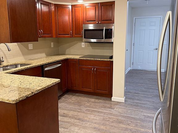 3rd image of 80 Brandon Woods Dr #80