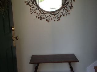 51 Governors Hl, West Warwick, RI 02893