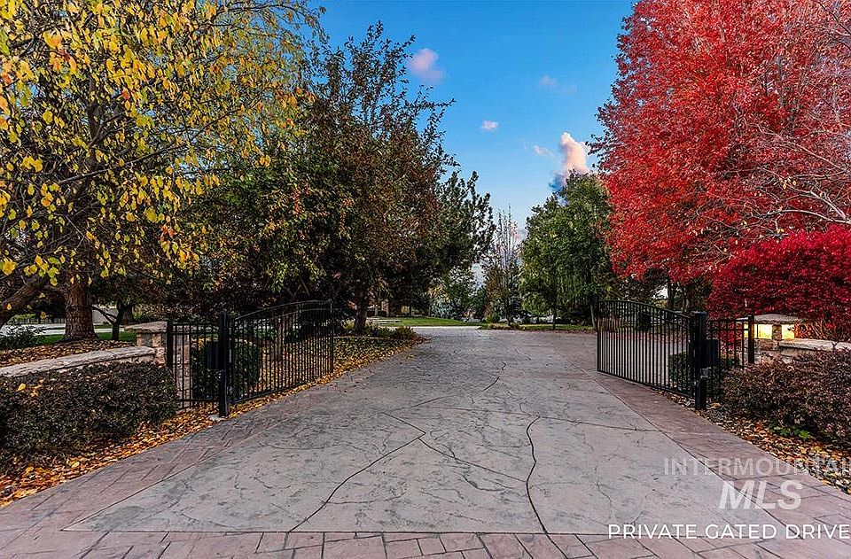 6673 N Fox Run Ave, Meridian, ID 83646 | Zillow