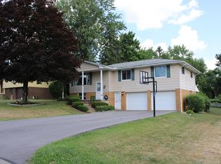 1293 Stephano Strait, Clarion, PA 16214