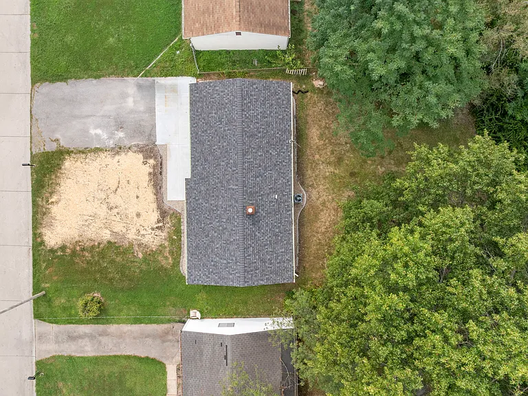 1417 Plaza Pl — Photo 25
