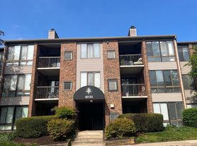 18130 Chalet Dr, Germantown, MD