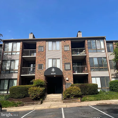 18130 Chalet Dr Photo 1