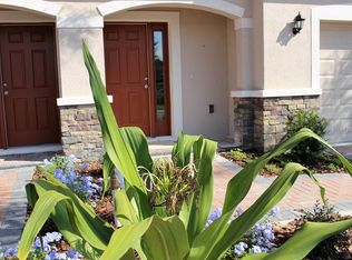 27029 Juniper Bay Dr, Zephyrhills, FL 33544