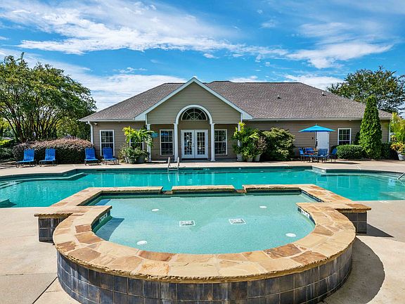 Walden Pond Apartments