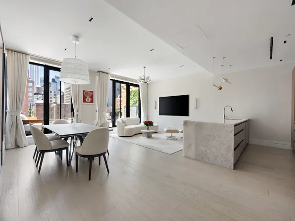 165 Lexington Avenue image 1 of 17