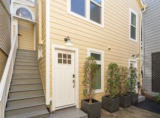 305 Carl St, San Francisco, CA 94117