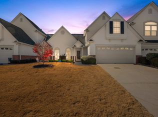 323 Rockbrook Ct, Greer, SC 29650
