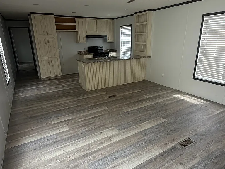 125 Dogwood St #54 — Photo 2