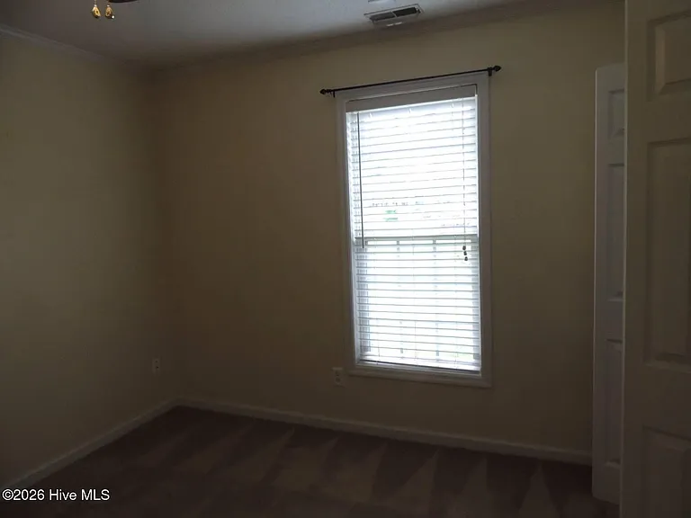 403 Jacqueline Dr — Photo 14