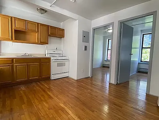 Rented by REAL New York | media 25