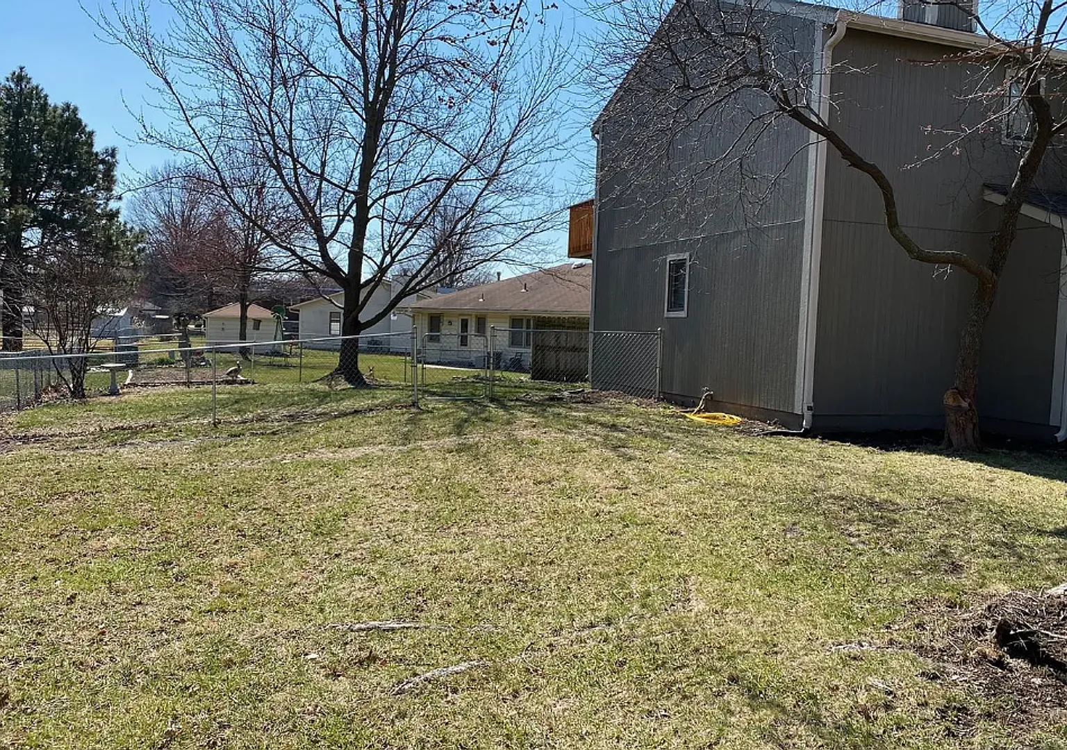 5431 SW Sena Drive — Photo 3