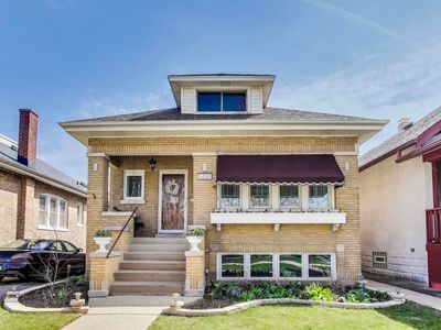 3237 Sunnyside Ave, Brookfield, IL, 60513