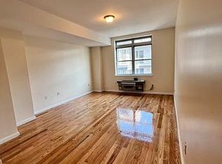 14-31 110th St #5A, College Pt, NY 11356