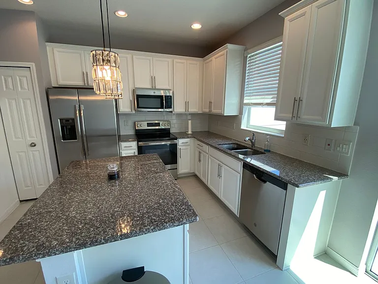 2217 Sedge Grass Way — Photo 3