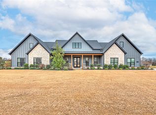 1089 River Hollow Rd, Fayetteville, AR 72703