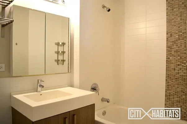 Rented by Citi Habitats | media 30