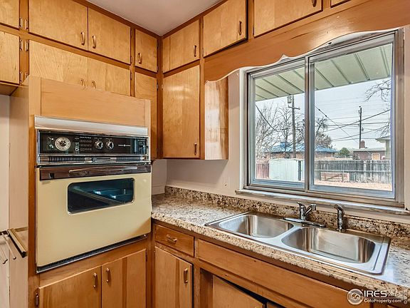 5th image of 1428 23rd Ave Ct