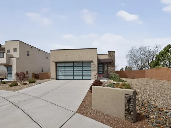 819 Horned Owl Dr NE, Albuquerque, NM 87122