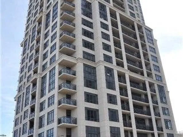2 Eva Rd #Penthouse 28, Toronto, ON M9C 0A9