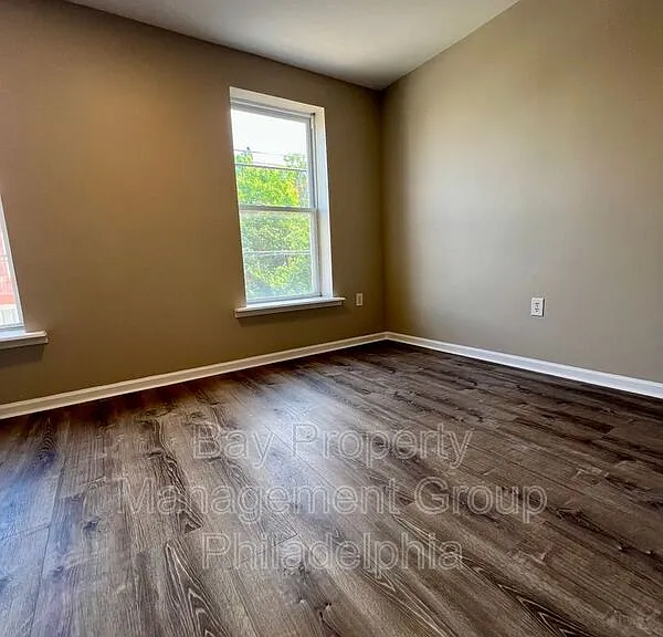 1844 Master St #2 — Photo 14