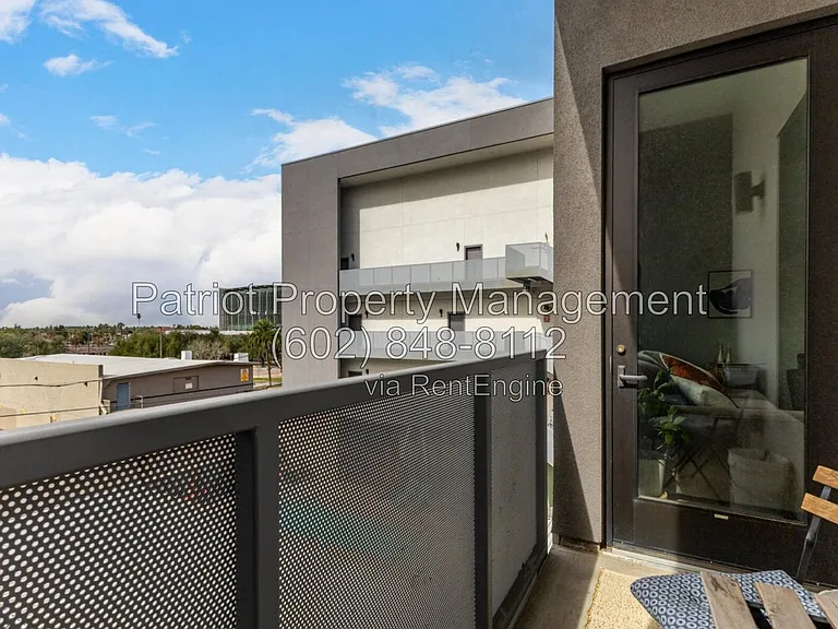 1130 N 2nd St #308 — Photo 22