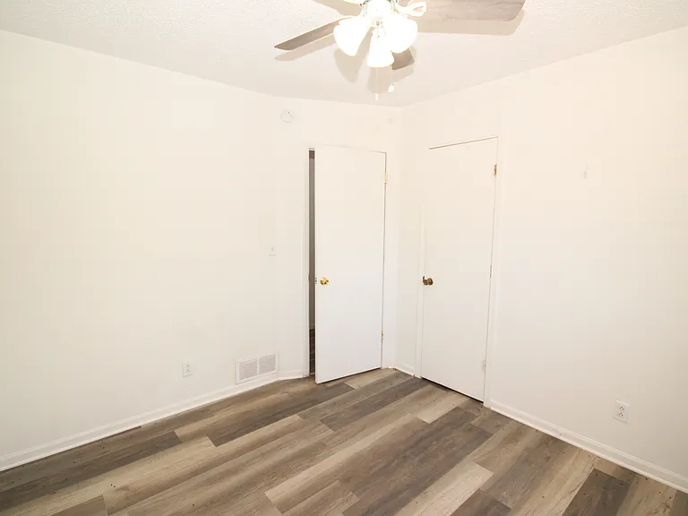 719 N Main St #2 — Photo 12