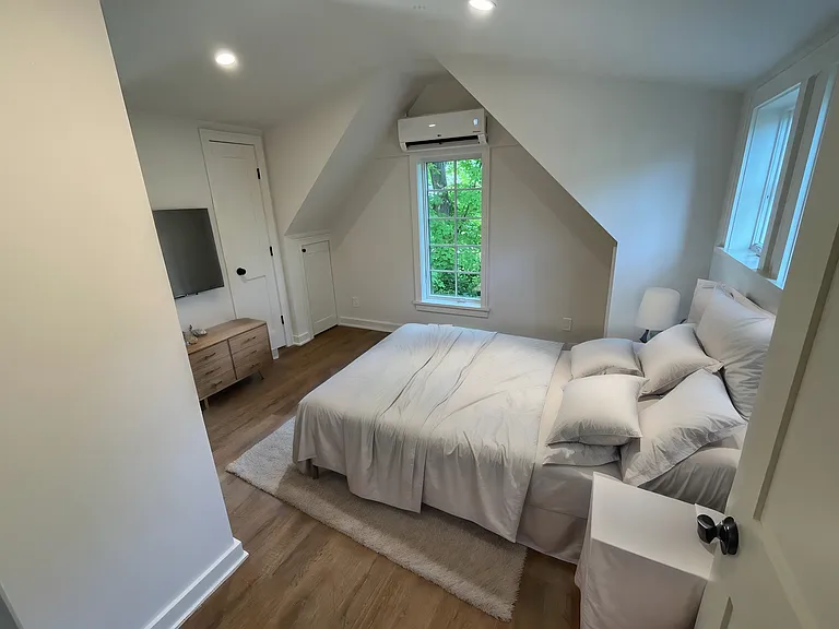 202 Pearsall Pl #A — Photo 15