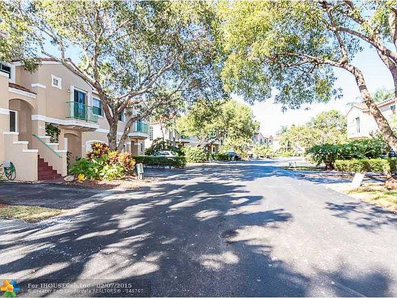 3rd image of 1341 NW 126th Way