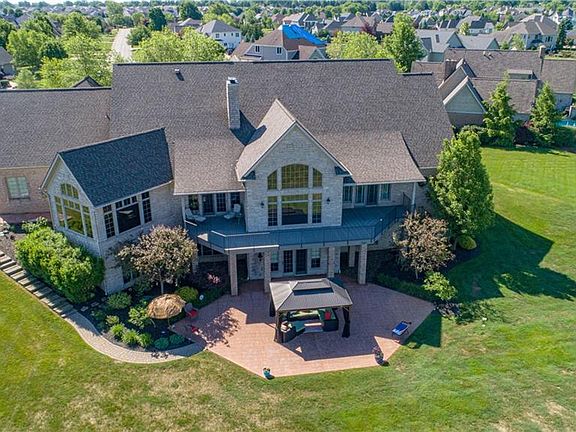 4th image of 6440 Aberdeen Ln