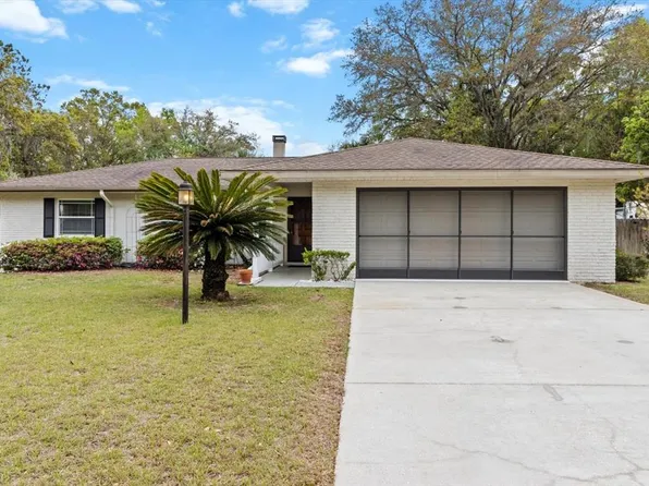 25 S Hibiscus Ave, Crystal River, FL 34429