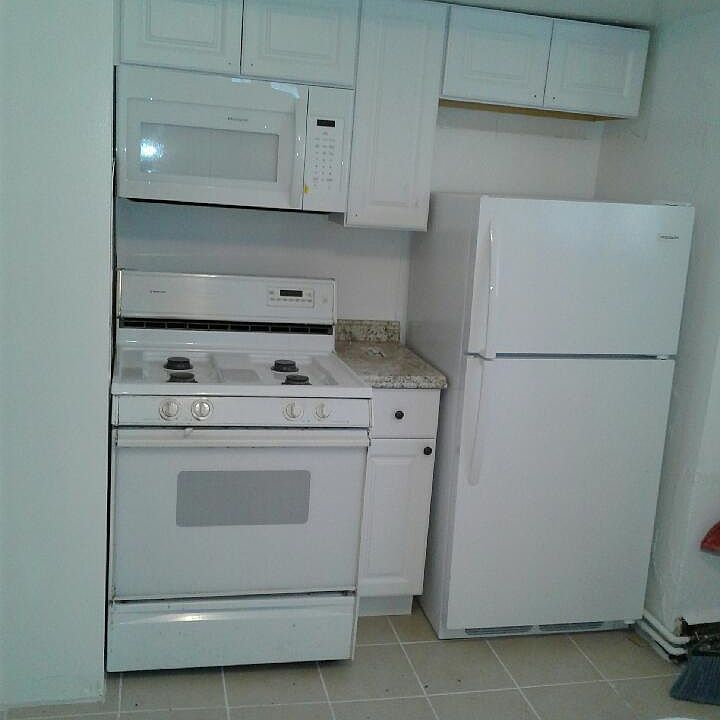 2nd image of 5 Lawrence St