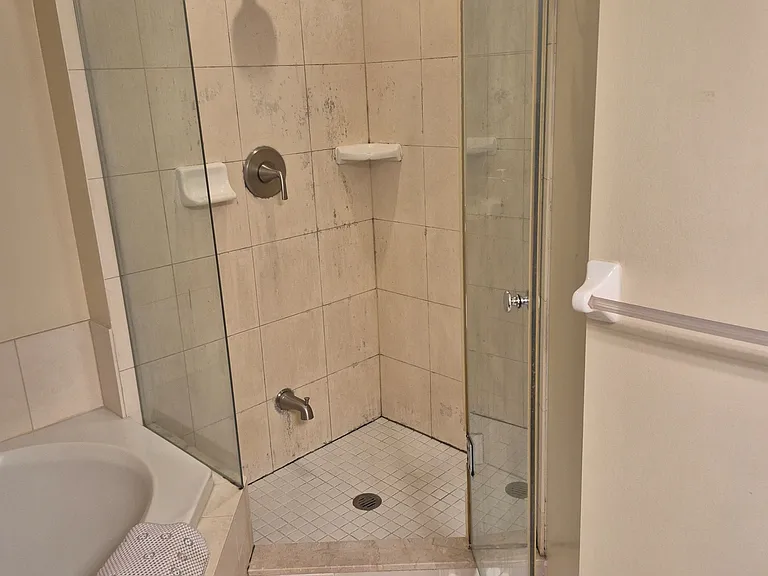 10 Bellair St #401 — Photo 13