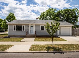 3901 Lindermann Ave, Racine, WI 53405