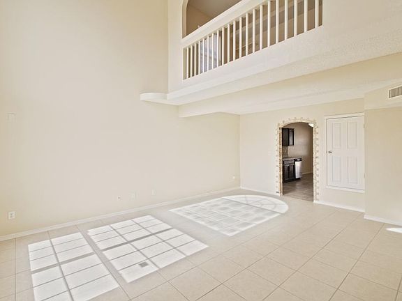 5th image of 11504 Lucio Moreno Dr