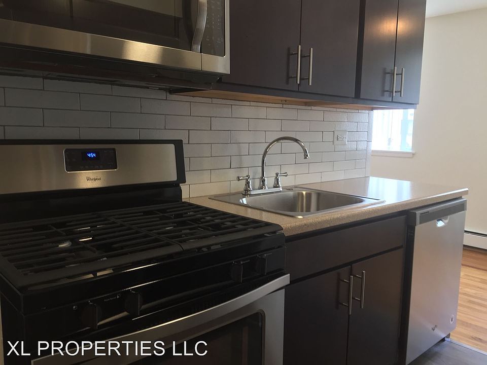 1st image of 5958 N Kenmore Ave APT 201