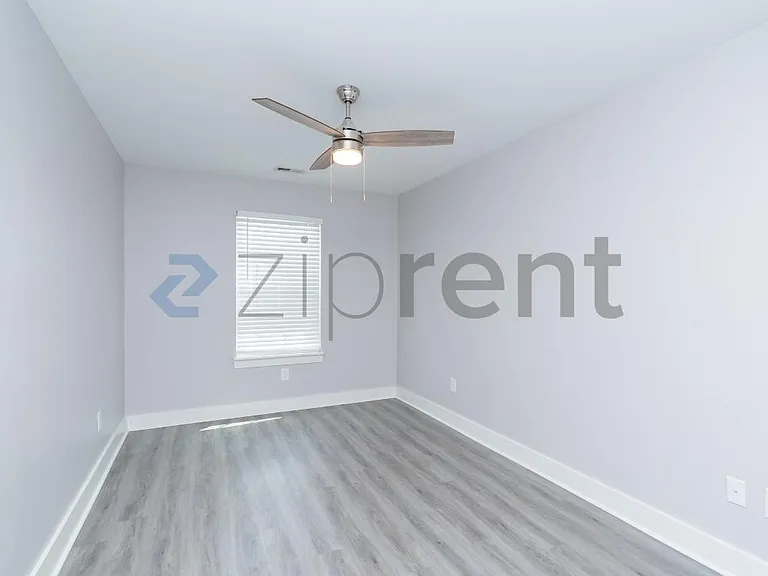 4417 Jersey Pike #105 — Photo 14