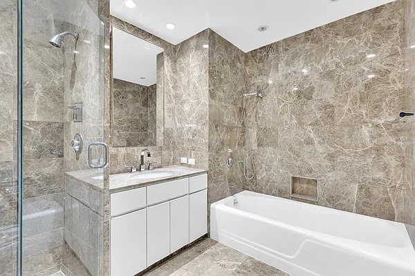 Rented by Engel & Völkers New York City | media 30