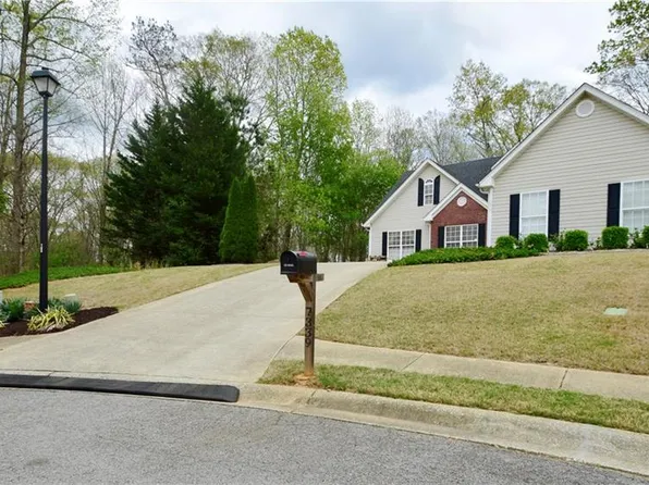 7339 Litany Ct, Flowery Branch, GA 30542