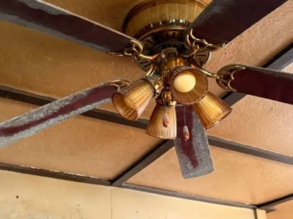 120 Kerrville Two Ln, Paris, KY 40361