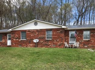 1956 State Route 588 APT 4, Gallipolis, OH 45631