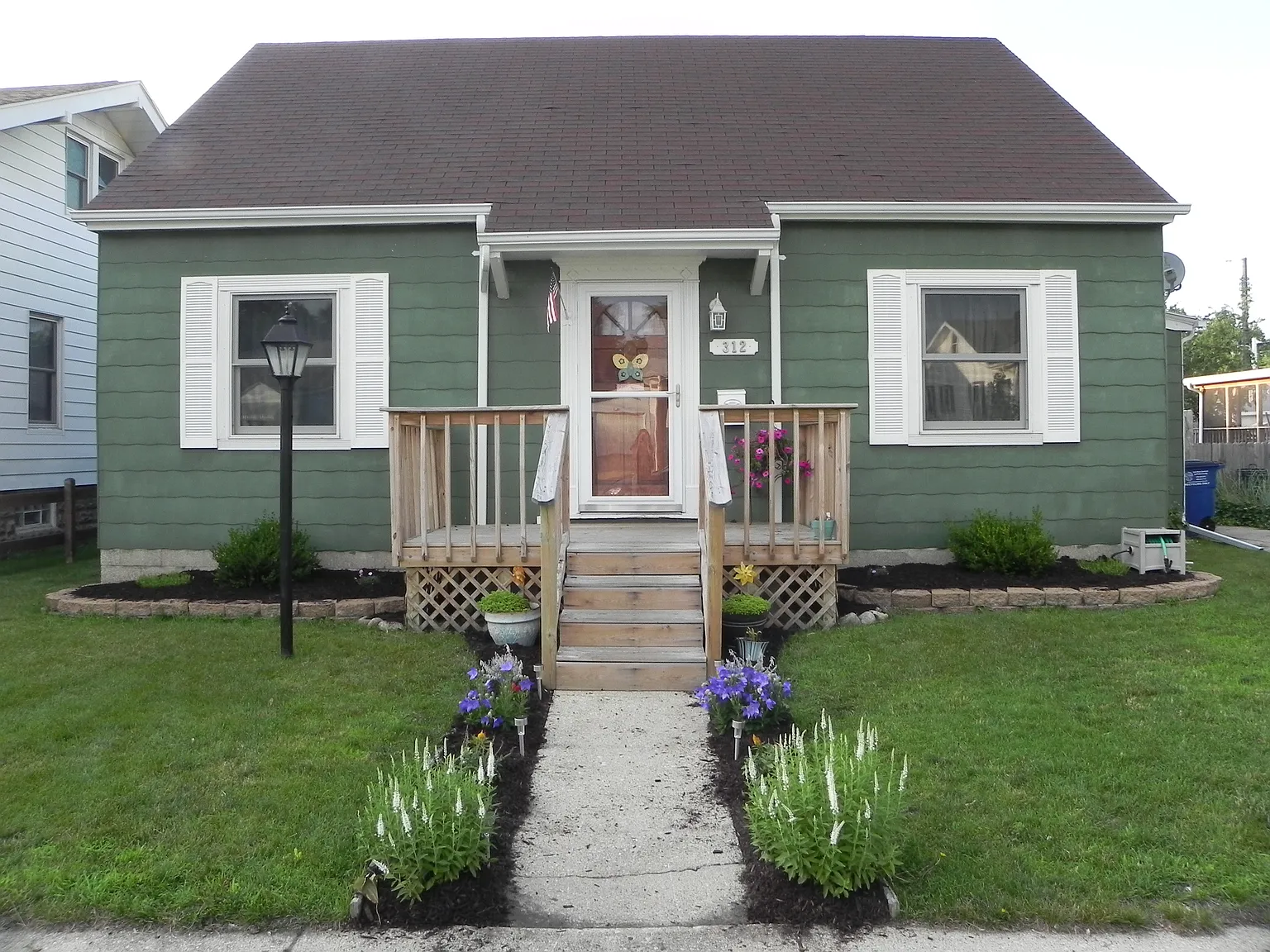 312 Decatur St photo 1