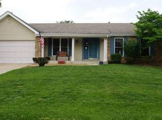 549 Schrader Farm Dr, Saint Peters, MO 63376
