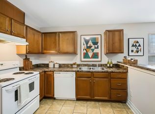 101 Trail One #E, Burlington, NC 27215