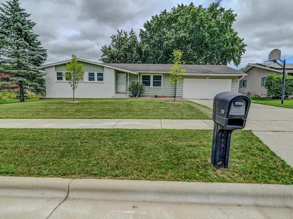 217 Queens Street, Sun Prairie, WI 53590