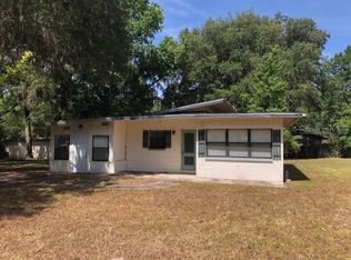 2822 Cr 426a, Lake Panasoffkee, FL 33538