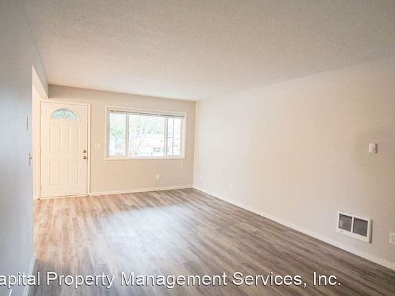 3rd image of 1022-1040 SE 29th Ave #6753467