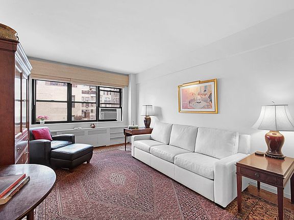 2nd image of 11 E 87th St APT 12A