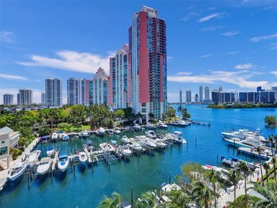 3340 NE 190th St APT 707, Aventura, FL, 33180