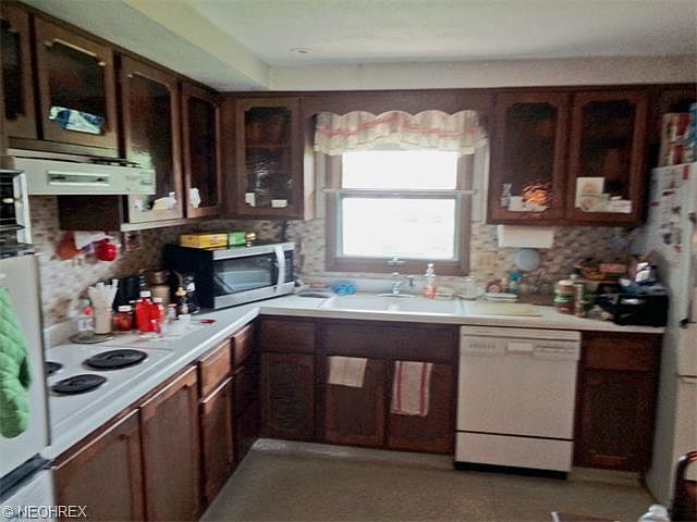 2nd image of 236 Shore Dr